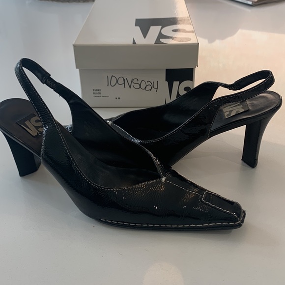 Black, parent leather sling-back heels brand VS - Picture 2 of 6